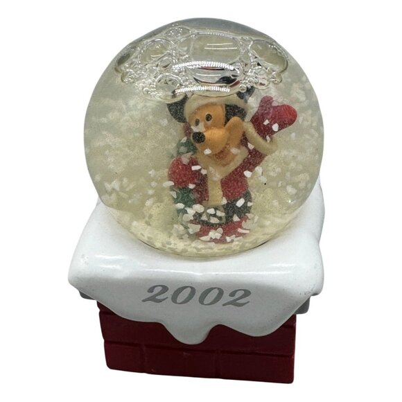 Christmas Disney 2002 Mickey Mouse Snow Globe Red Brick Base READ - Picture 1 of 6